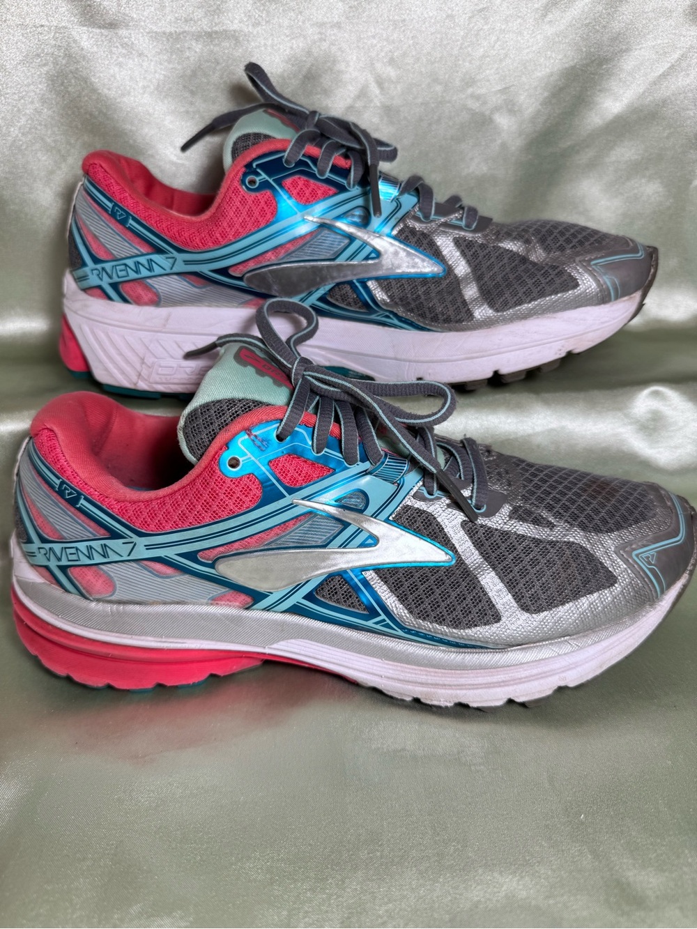 Brooks Ravenna 7 Running Shoes Sneakers 1202081b127 Womens Size 8.5